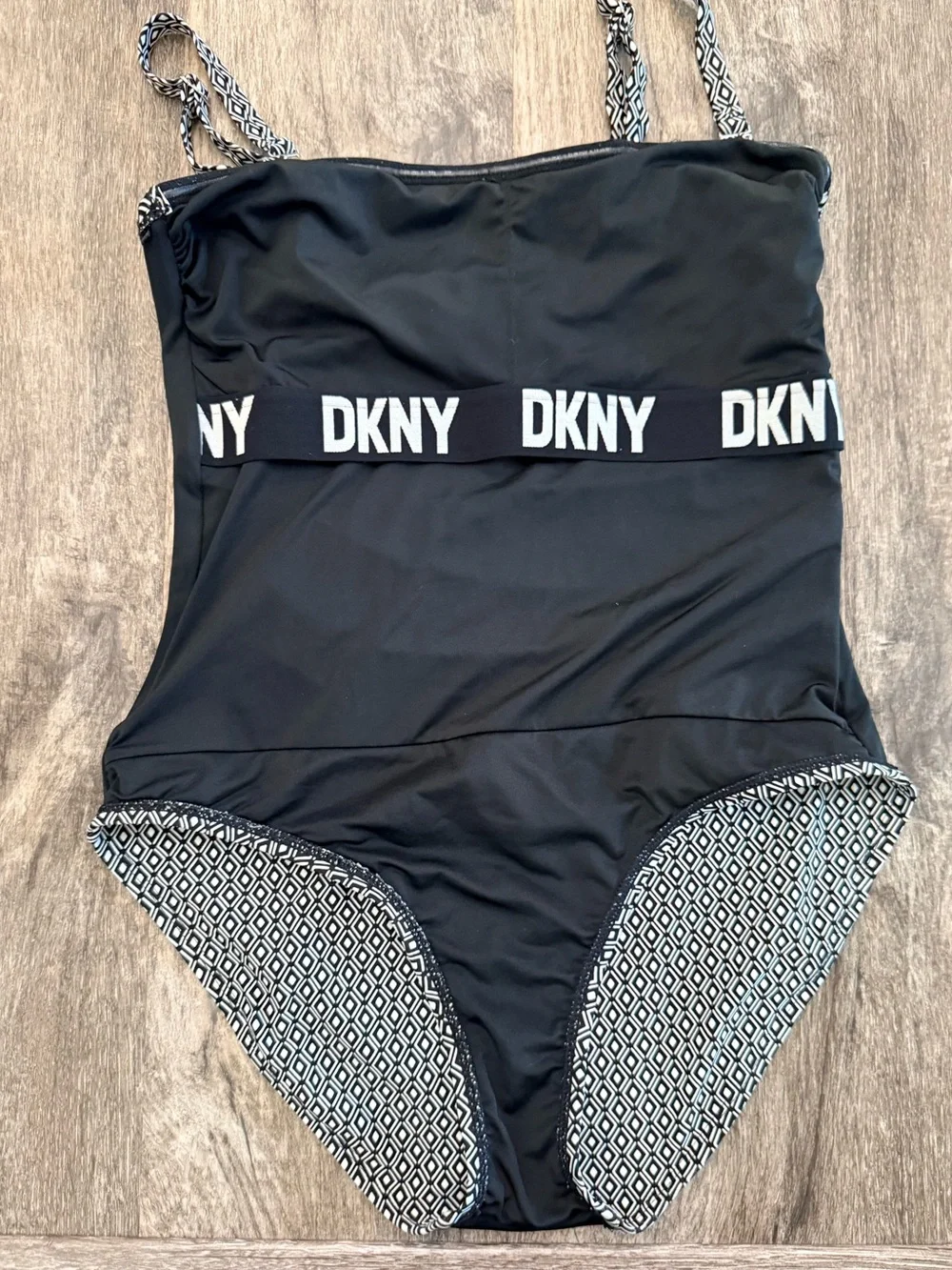 Dkny One Piece Bandeau Maillot Swimsuit L Black White Removable Straps Ruching - Picture 12 of 16